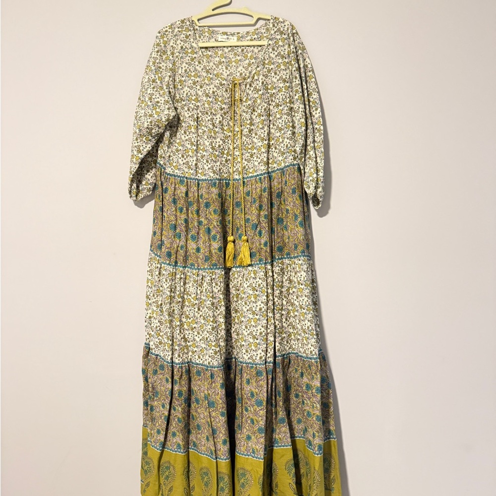 NATURAL LIFE Boho Floral Maxi Dress - Green and Cream